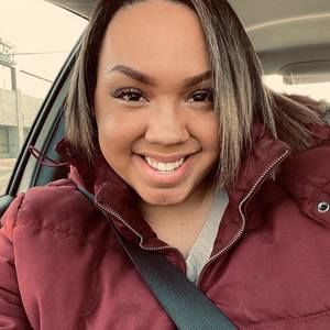 Meet your Posher, Alisha